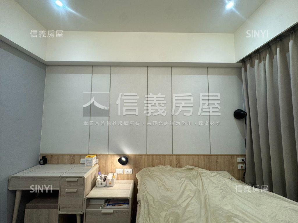 摩登向上路２房平車房屋室內格局與周邊環境