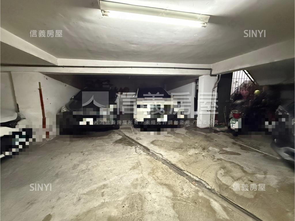 採光優美七段美寓房屋室內格局與周邊環境
