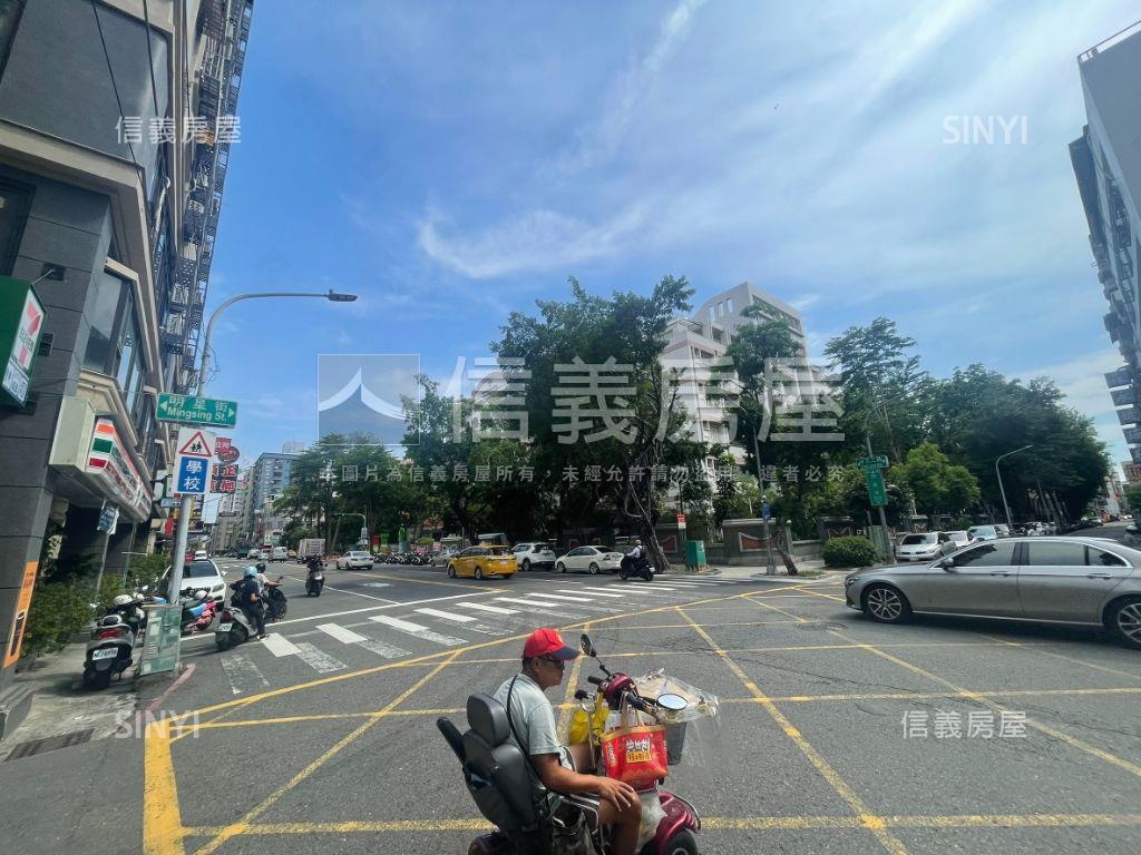 六合裝潢邊間採光美屋房屋室內格局與周邊環境