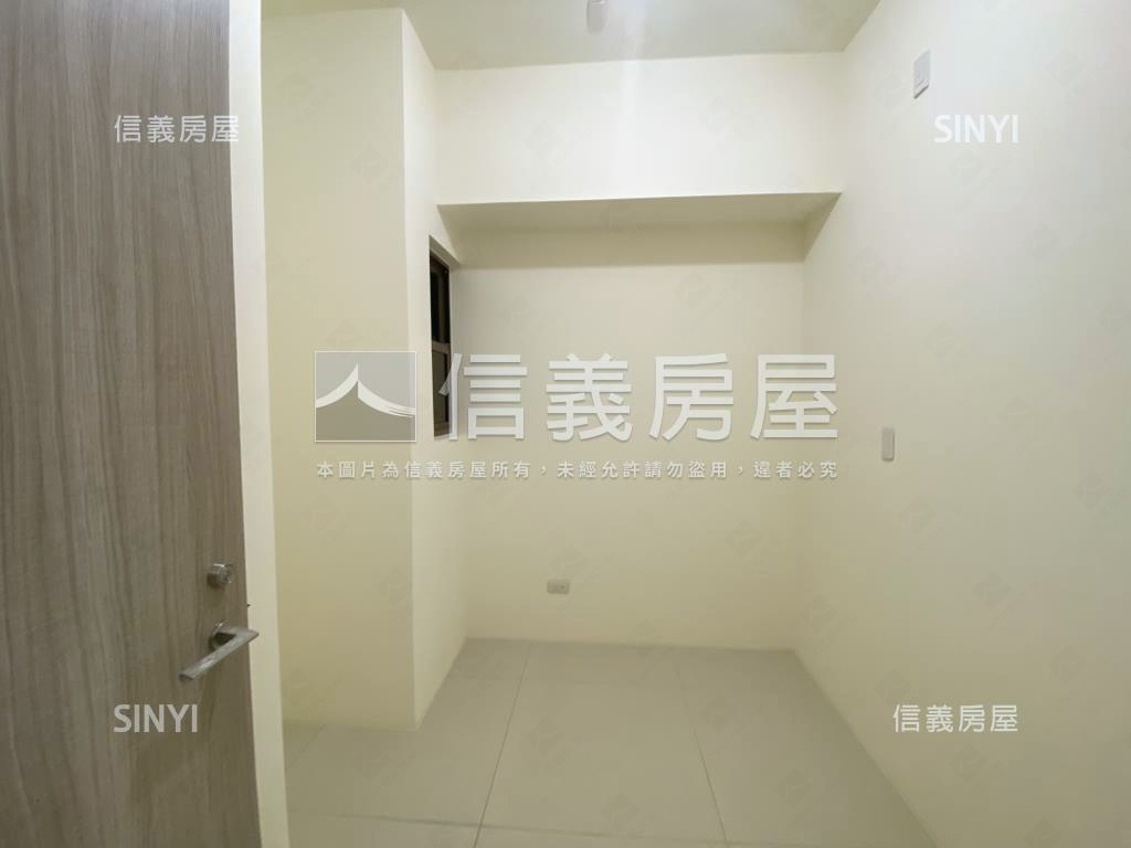 新美齊硯全新兩房房屋室內格局與周邊環境