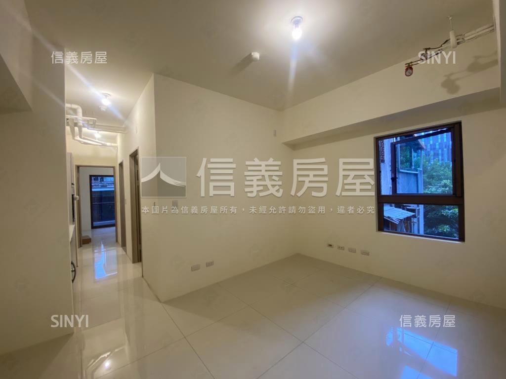 新美齊硯全新兩房房屋室內格局與周邊環境
