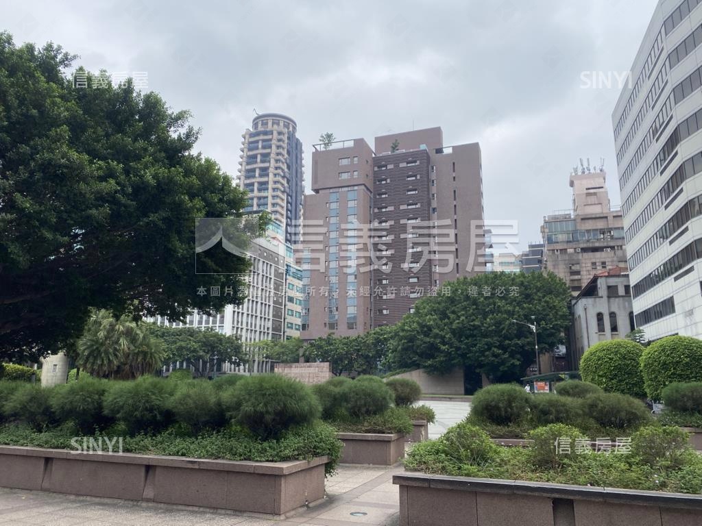 新美齊硯全新兩房房屋室內格局與周邊環境