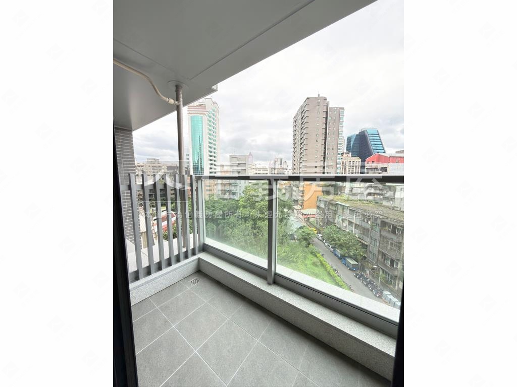 【精選】安家藏玉精品二房房屋室內格局與周邊環境