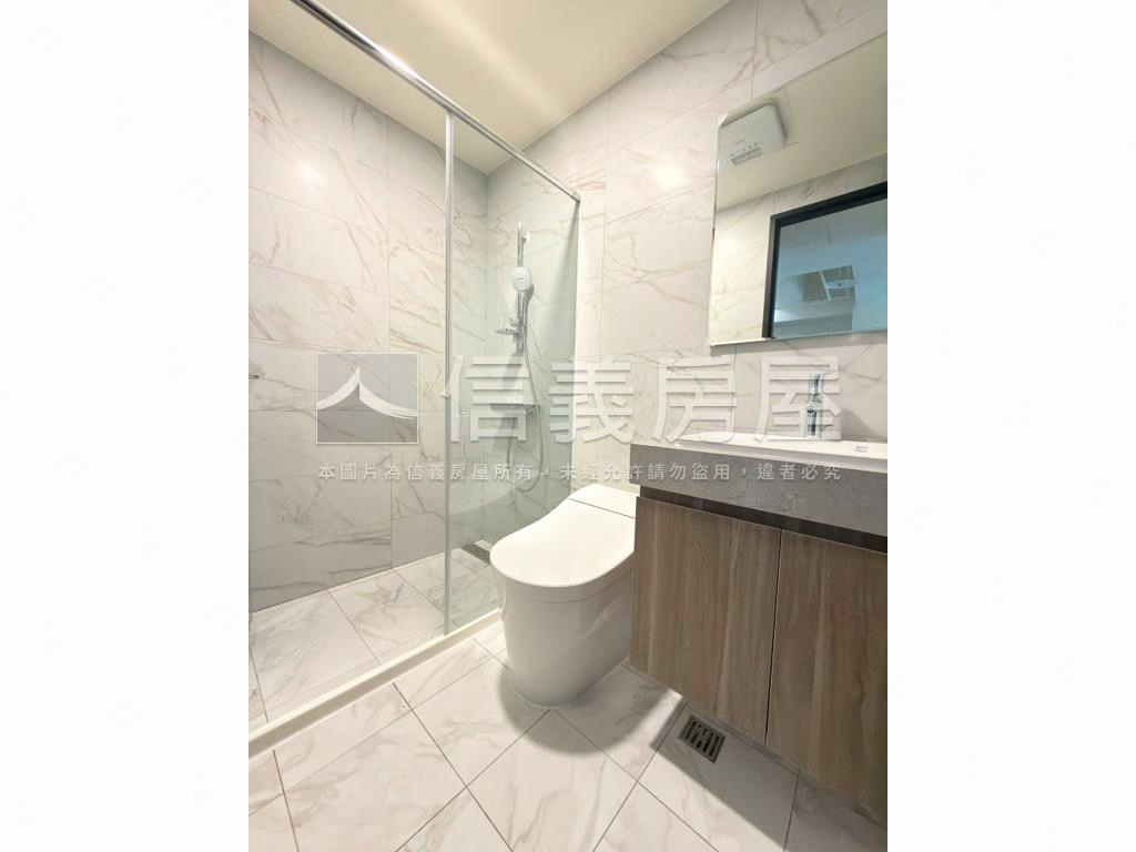 【精選】安家藏玉精品二房房屋室內格局與周邊環境