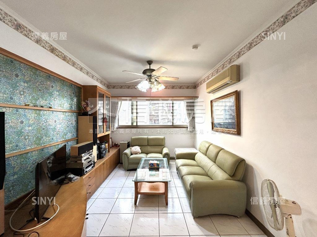 文德高樓電梯大兩房房屋室內格局與周邊環境