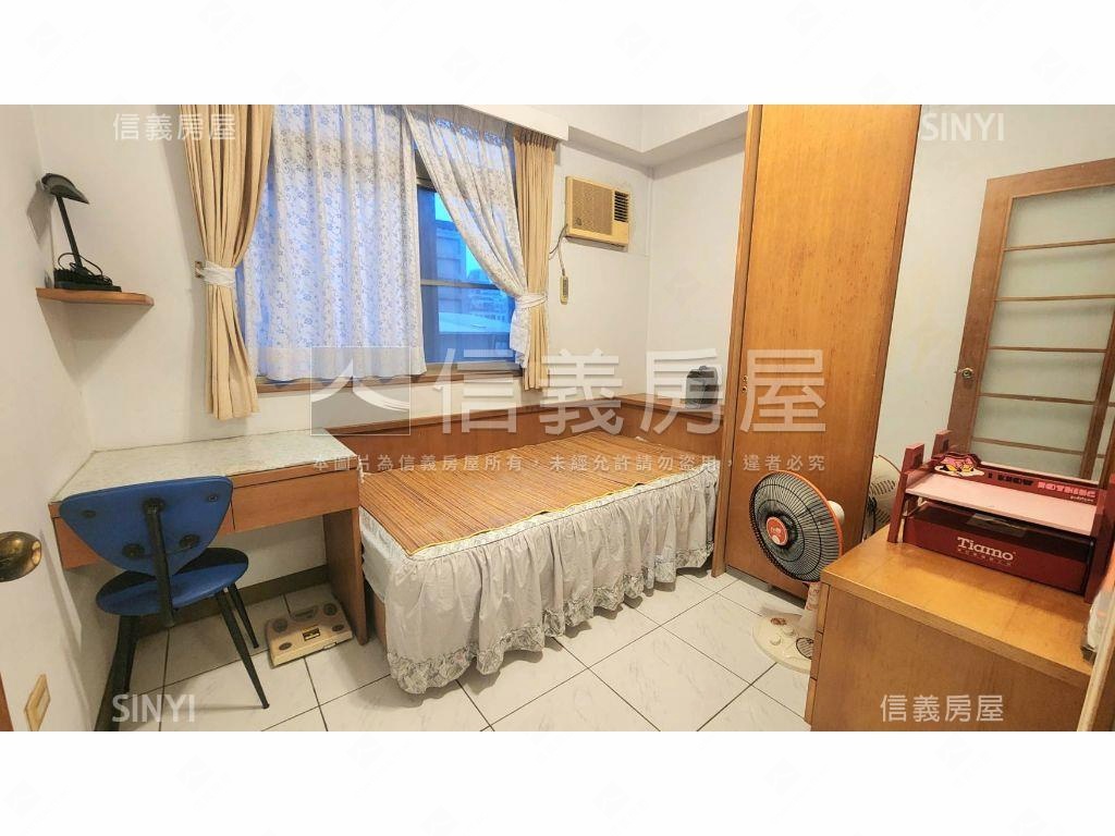 文德高樓電梯大兩房房屋室內格局與周邊環境