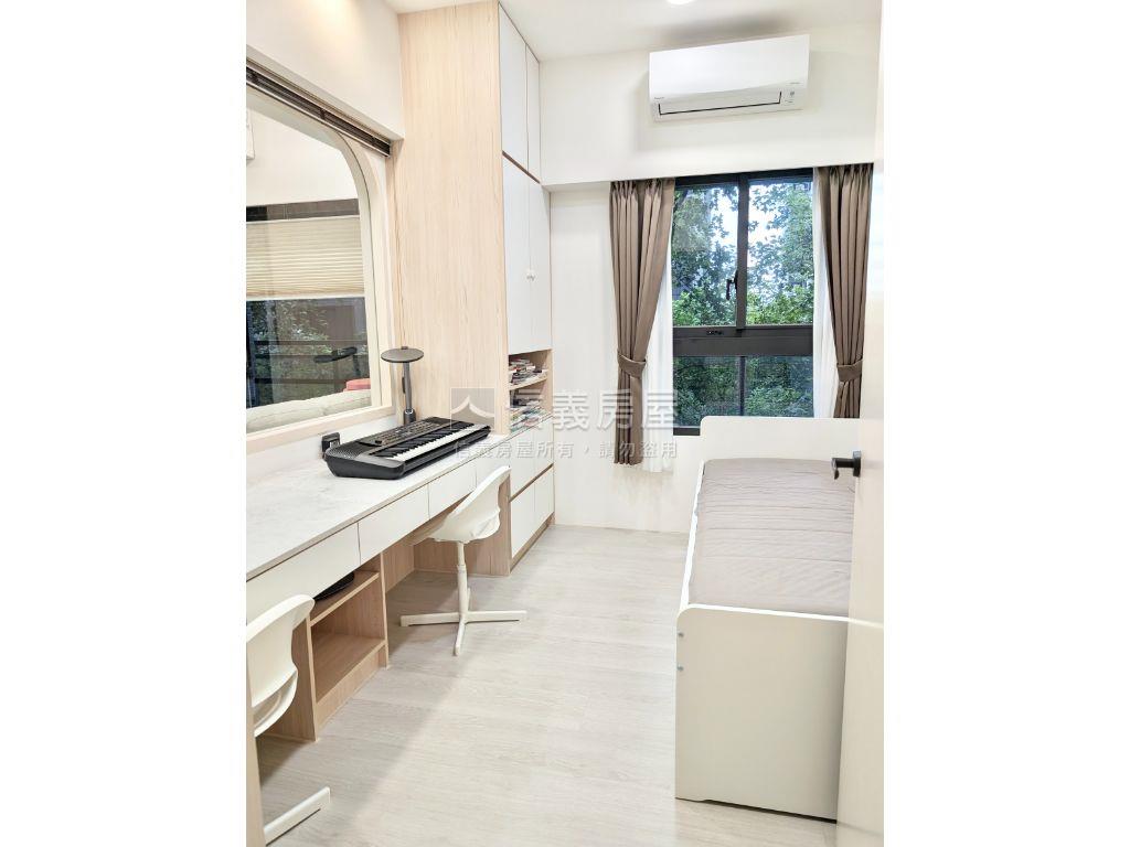 達麗居山３房日式裝潢美屋房屋室內格局與周邊環境