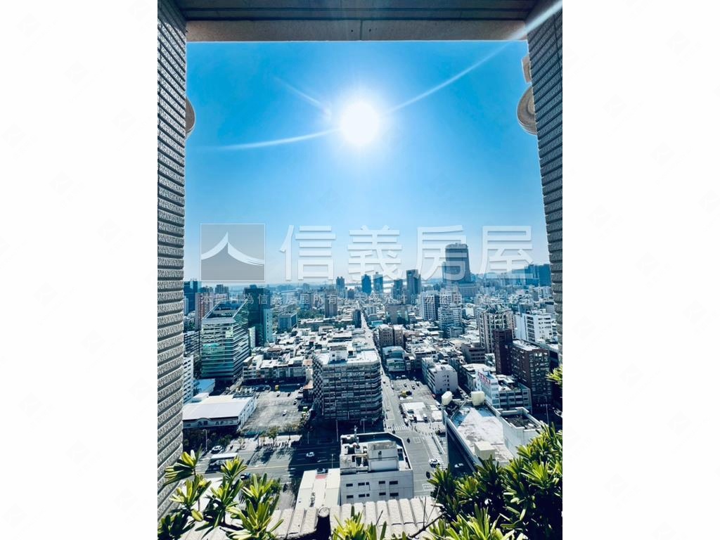 百立生日公園首排景觀豪邸房屋室內格局與周邊環境