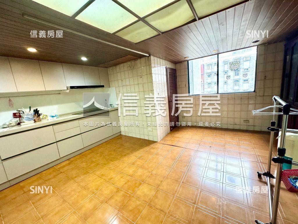 敦南▶面樹海樓中樓房屋室內格局與周邊環境