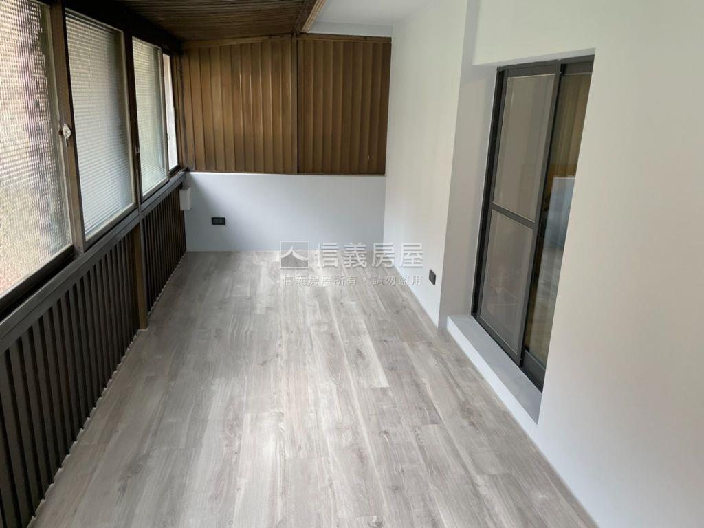 正忠明南路大面寬店面房屋室內格局與周邊環境