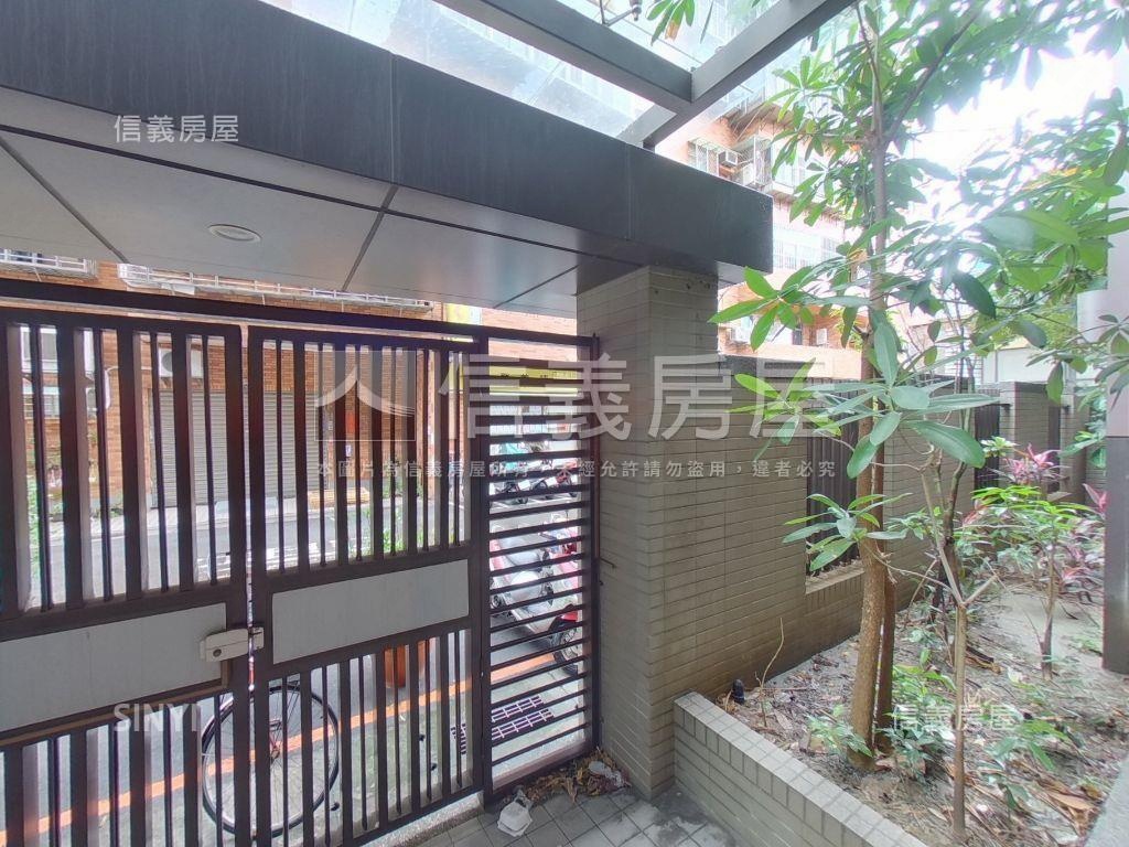 幸福學店面辦公皆宜１Ｆ房屋室內格局與周邊環境