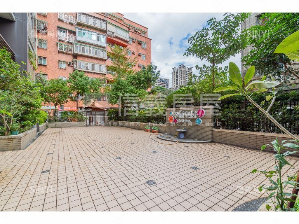 幸福學店面辦公皆宜１Ｆ房屋室內格局與周邊環境