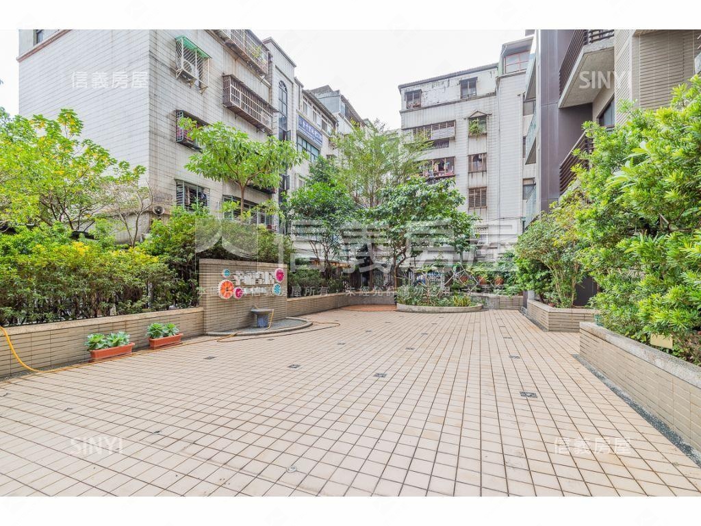 幸福學店面辦公皆宜１Ｆ房屋室內格局與周邊環境