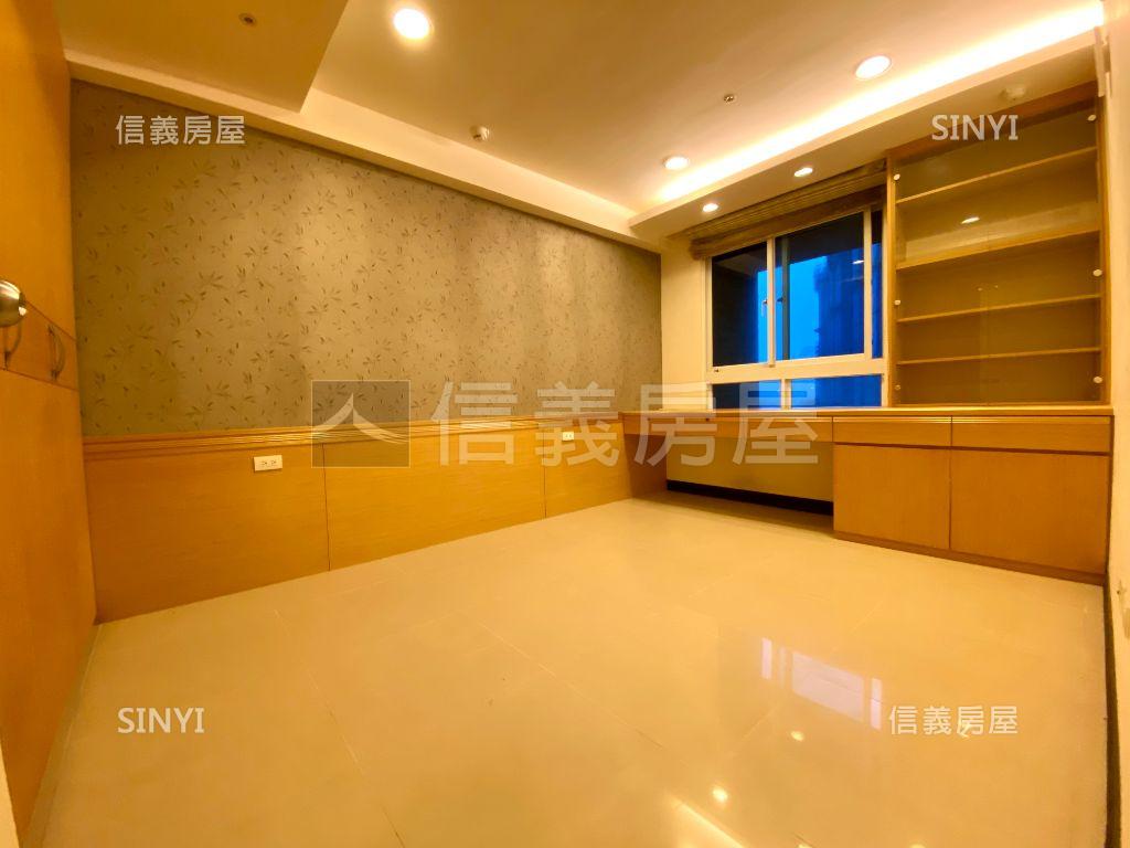 台北灣採光裝潢大戶房屋室內格局與周邊環境