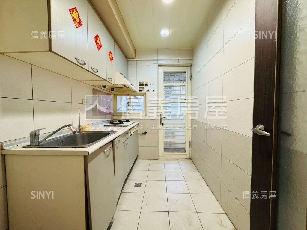 忠孝飛駝美寓房屋室內格局與周邊環境