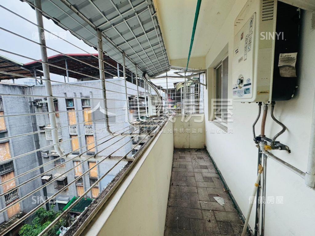 忠孝飛駝美寓房屋室內格局與周邊環境