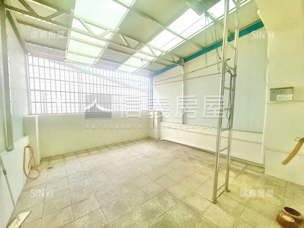 仁武朝南馬上賺錢透天房屋室內格局與周邊環境