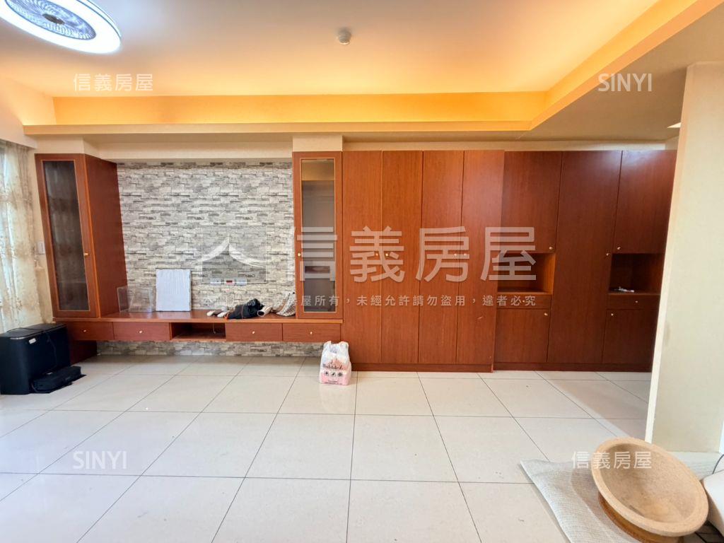 大降價青上森三房平車房屋室內格局與周邊環境