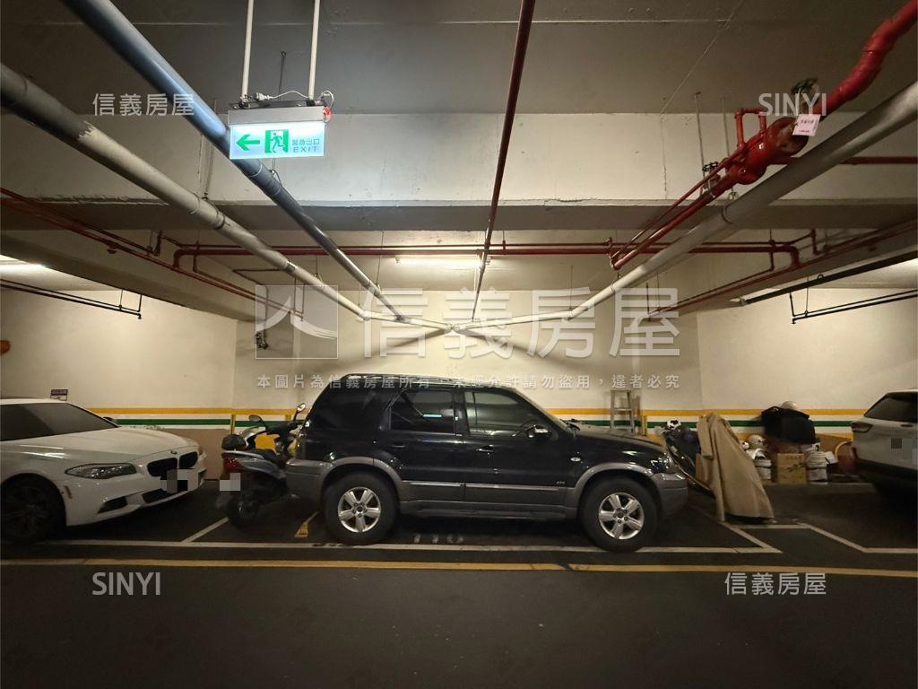 帝后四房雙車位房屋室內格局與周邊環境