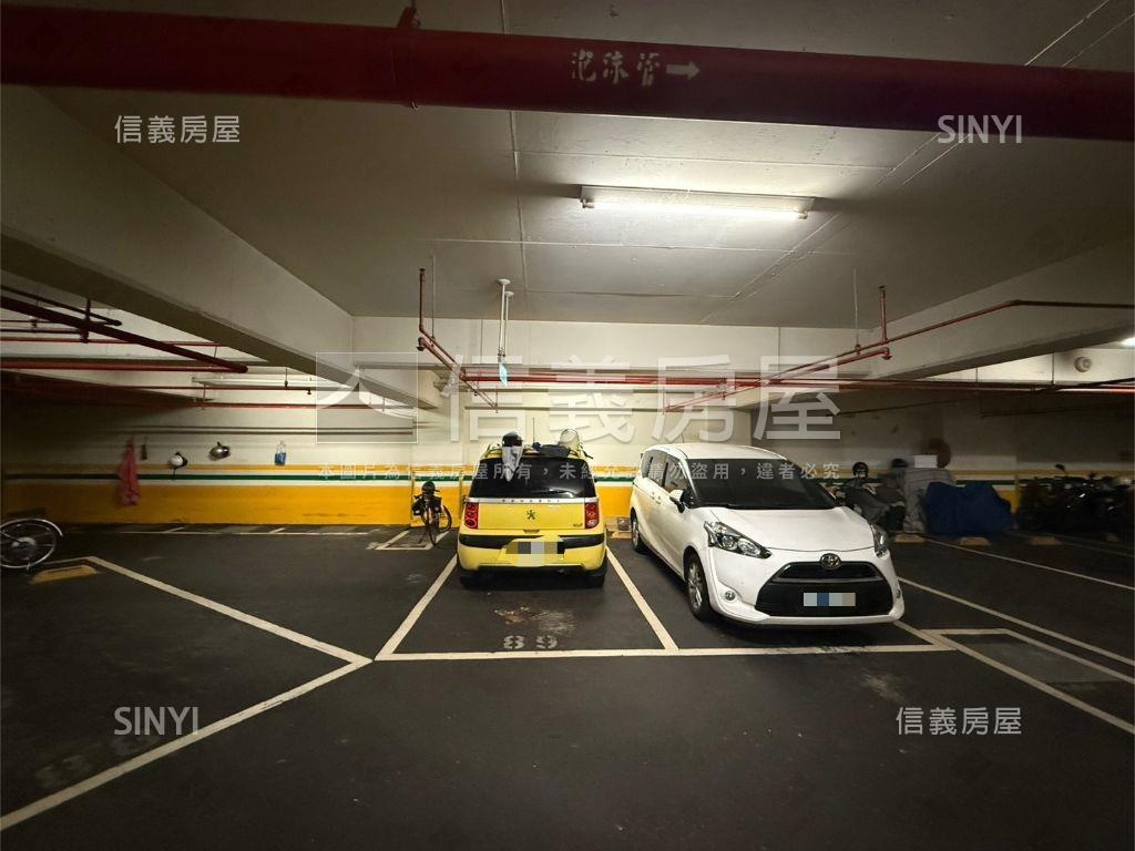帝后四房雙車位房屋室內格局與周邊環境