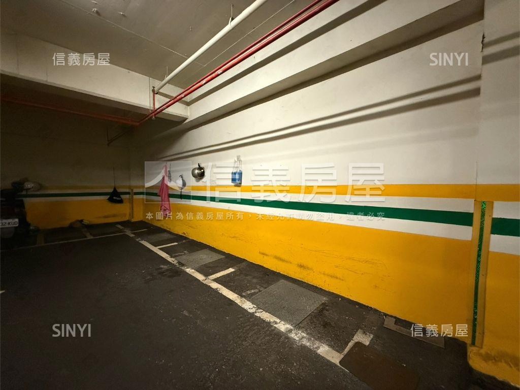 帝后四房雙車位房屋室內格局與周邊環境