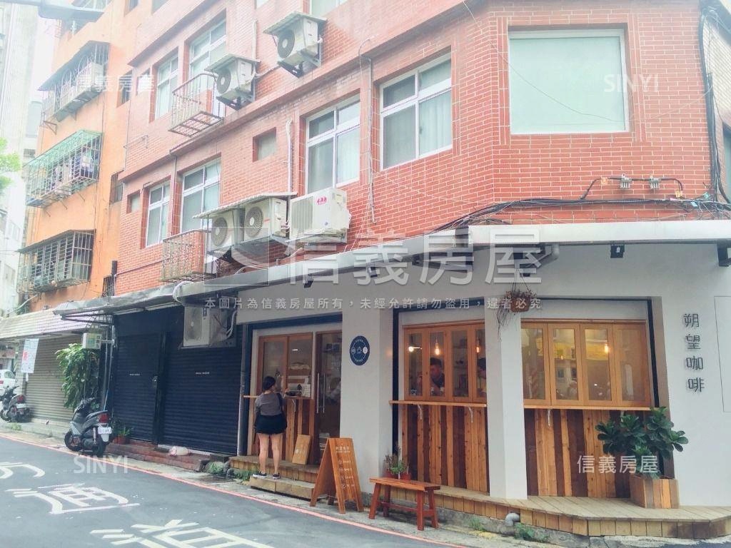 未來雙子星文武百業金店面房屋室內格局與周邊環境
