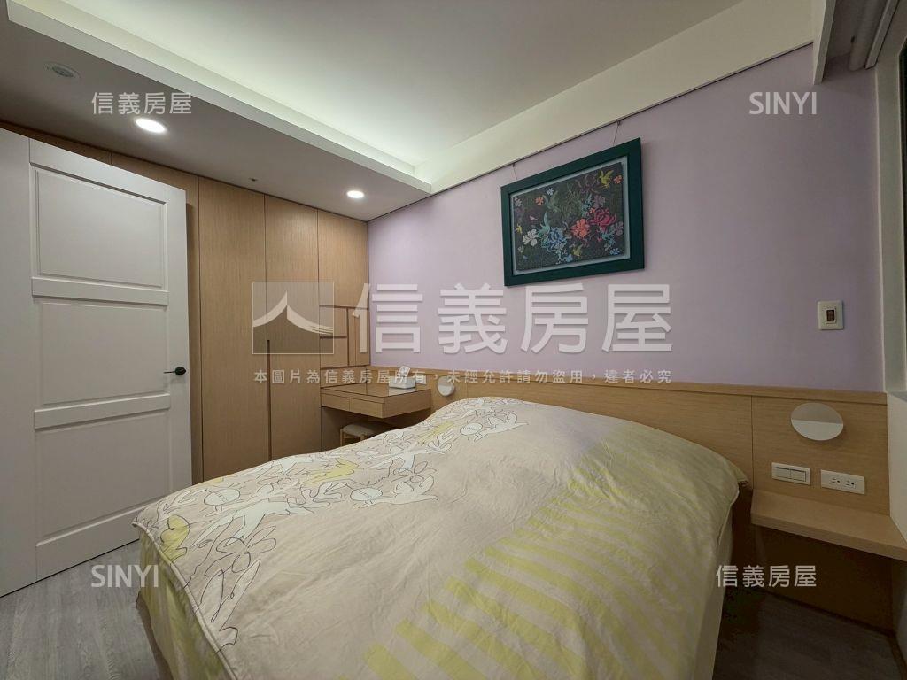 專任海洋都心精裝美宅房屋室內格局與周邊環境