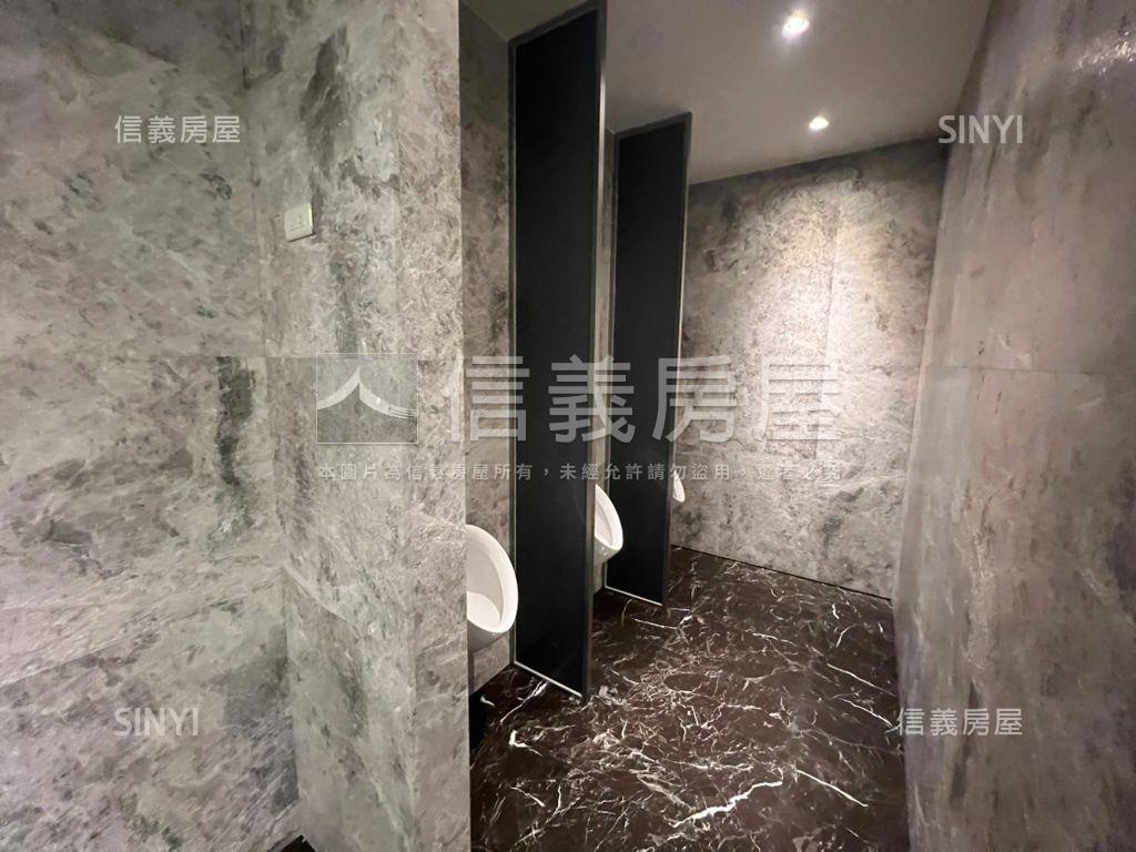 副都心中悅寰宇一號商辦房屋室內格局與周邊環境