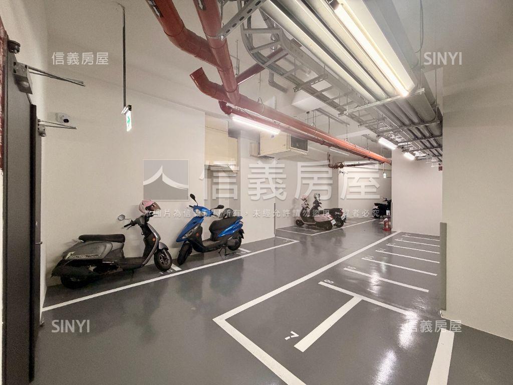 東城貳五高樓兩房車位房屋室內格局與周邊環境
