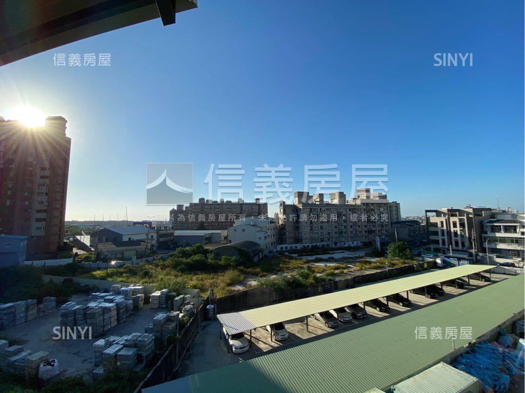 沙鹿屏西路臨路透天房屋室內格局與周邊環境