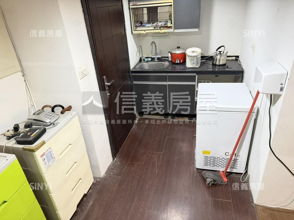 大仁愛面公園林蔭房屋室內格局與周邊環境