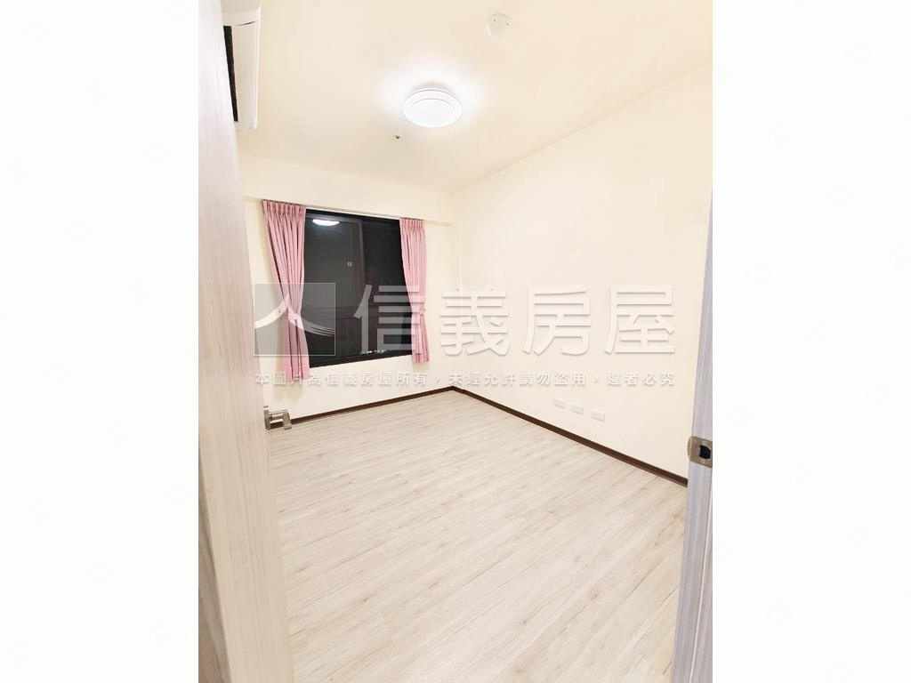 浩瀚ＭＶＰ三房平車房屋室內格局與周邊環境