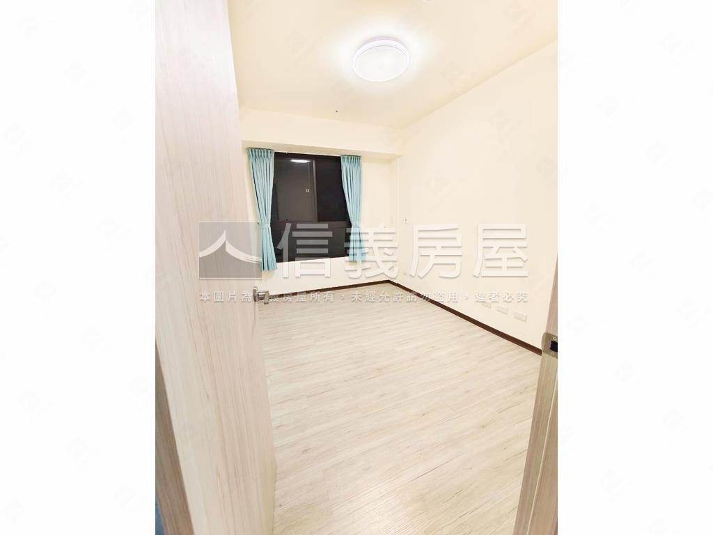浩瀚ＭＶＰ三房平車房屋室內格局與周邊環境