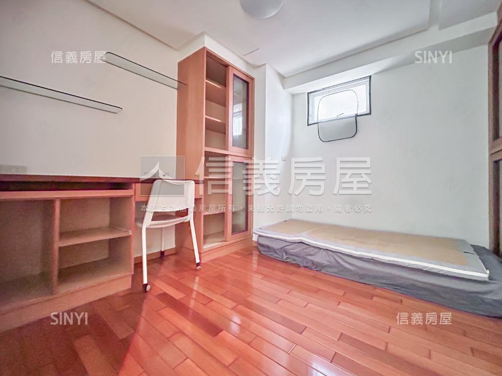 南港兩房車位景觀宅房屋室內格局與周邊環境