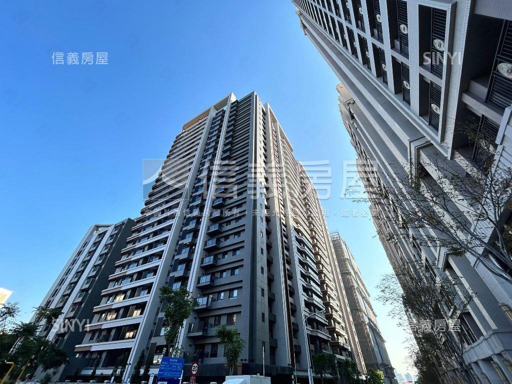 世界花園高樓兩房平車房屋室內格局與周邊環境