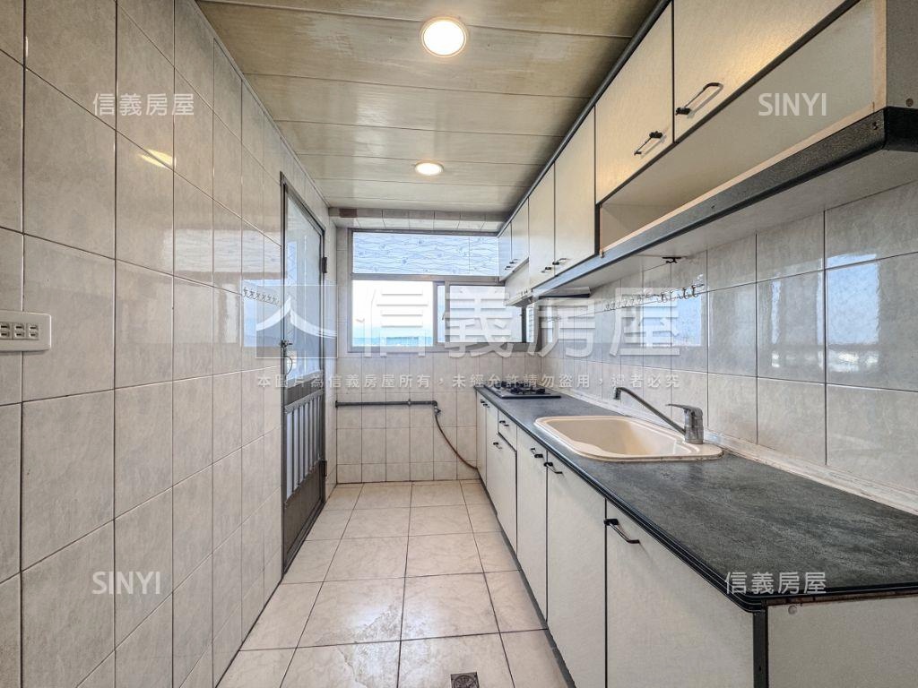 北國麗景高樓三房平車房屋室內格局與周邊環境