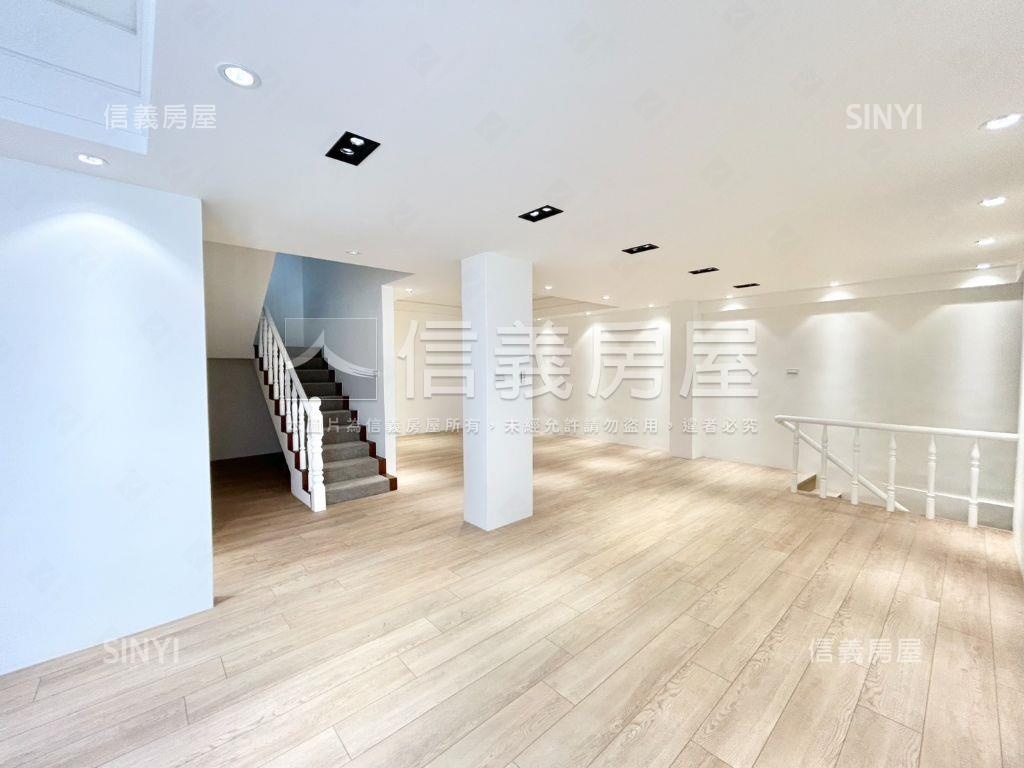立委特區裝潢別墅房屋室內格局與周邊環境