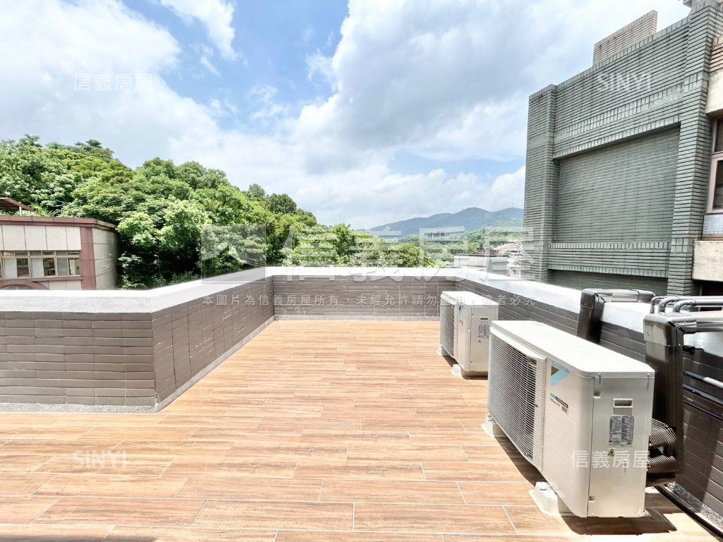 立委特區裝潢別墅房屋室內格局與周邊環境