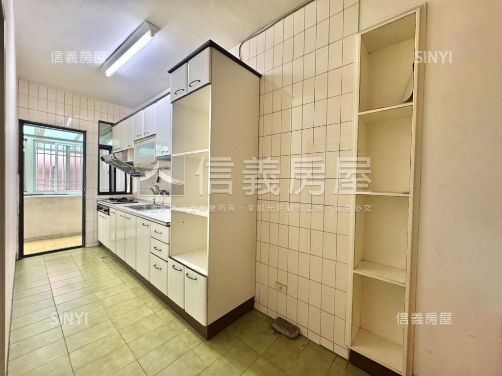 四維五福學區採光佳美四房房屋室內格局與周邊環境