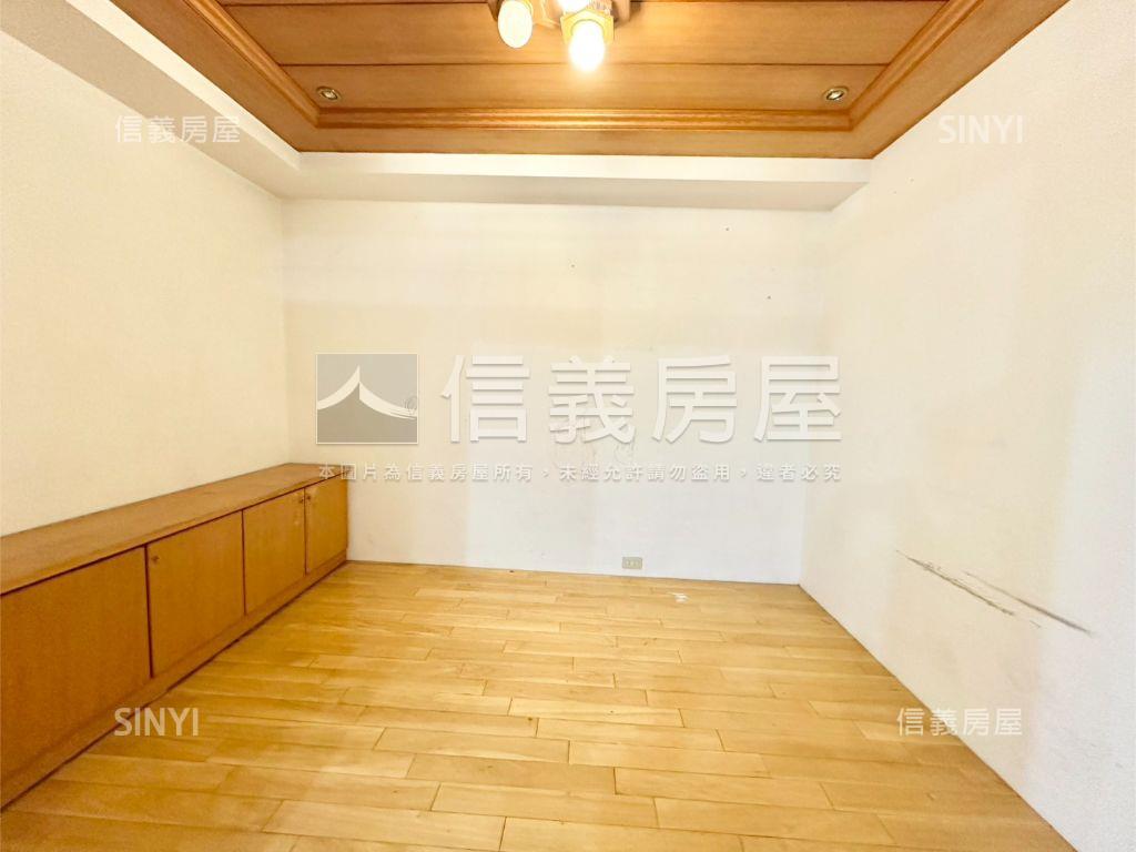 民樂富邑~4房+車位房屋室內格局與周邊環境