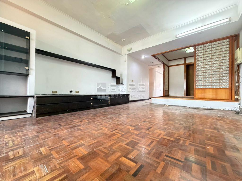 ⭐【西園】邊間大空間房屋室內格局與周邊環境