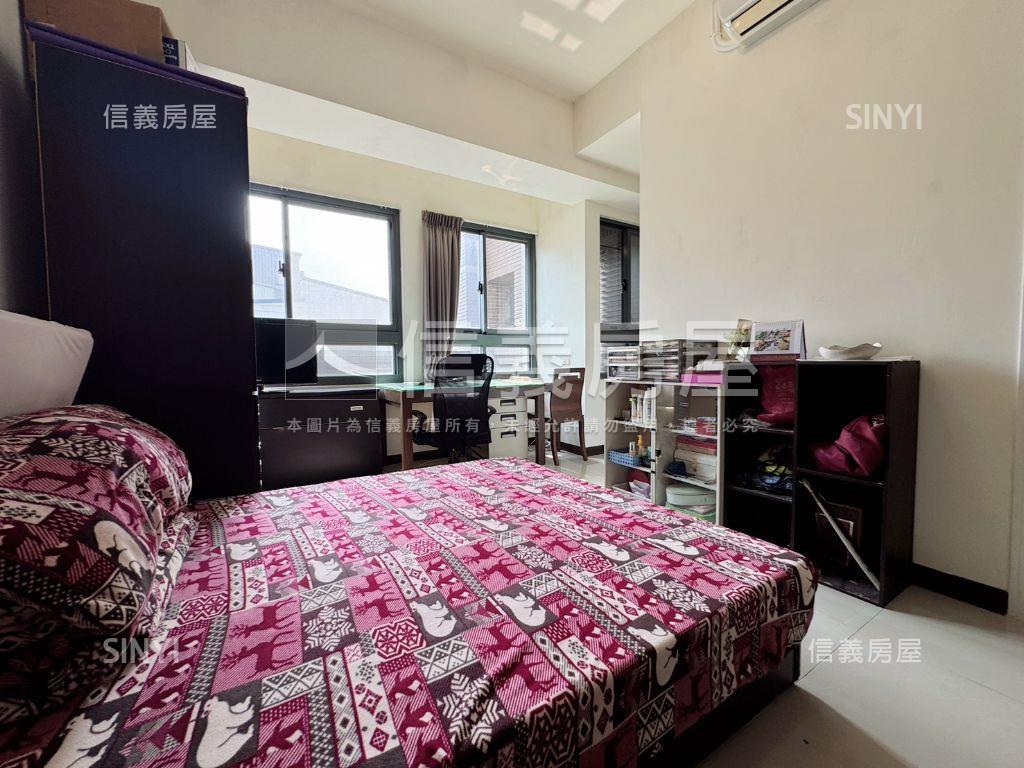 近巨城。大任我行小資首選房屋室內格局與周邊環境