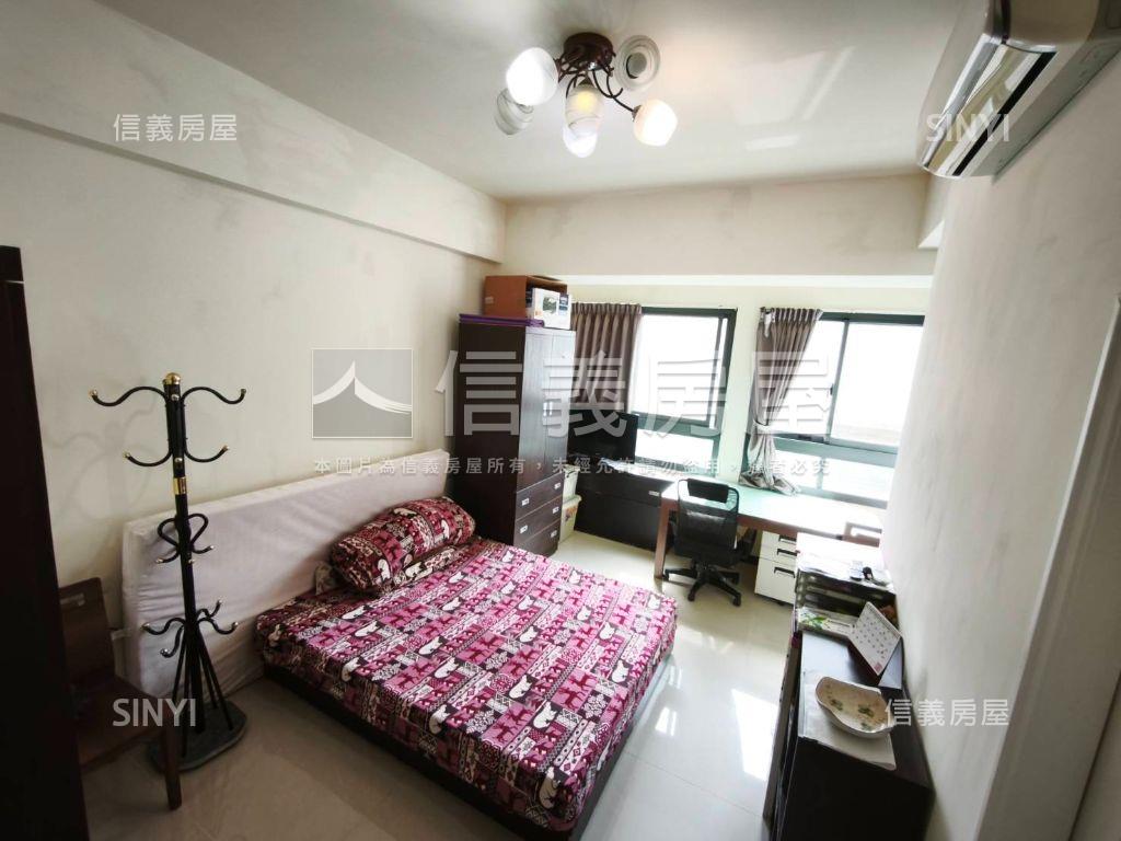 近巨城。大任我行小資首選房屋室內格局與周邊環境