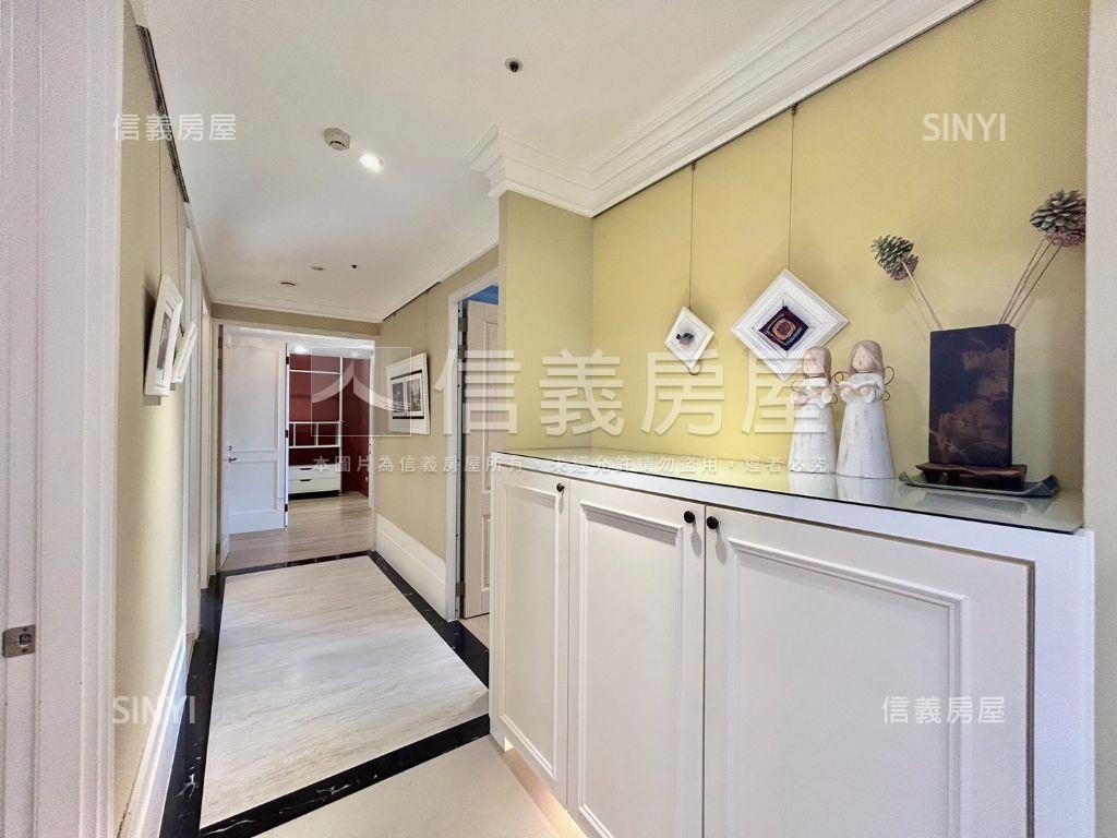 ＭＯＭＡ遠百稀有視野美屋房屋室內格局與周邊環境