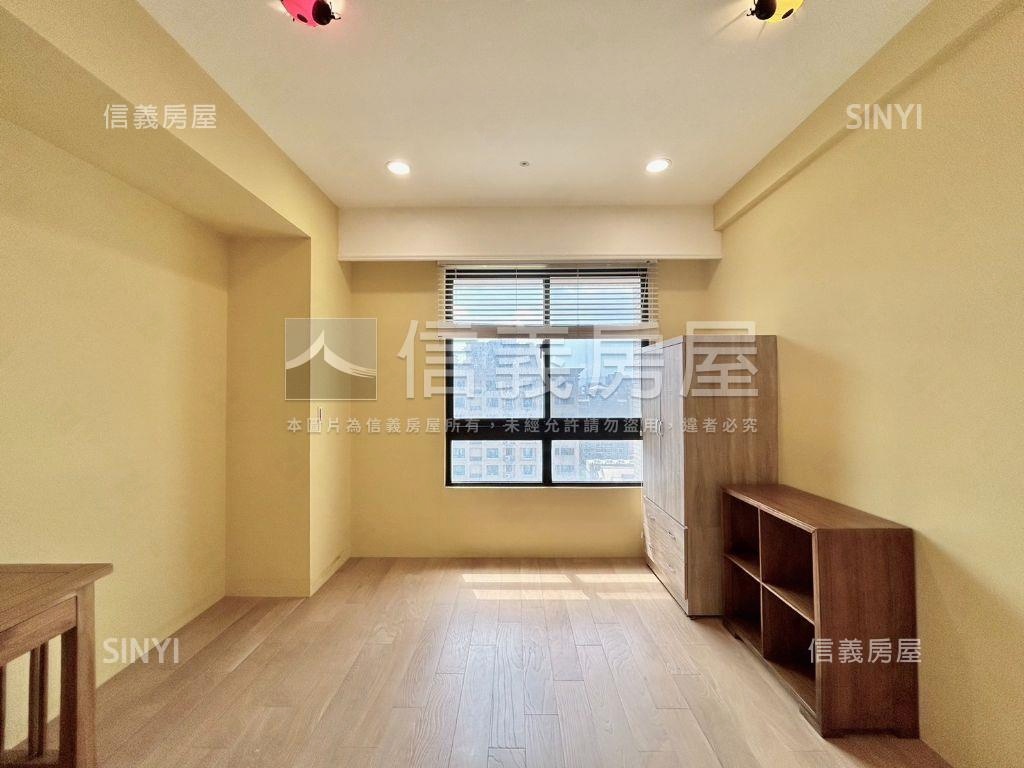 ＭＯＭＡ遠百稀有視野美屋房屋室內格局與周邊環境