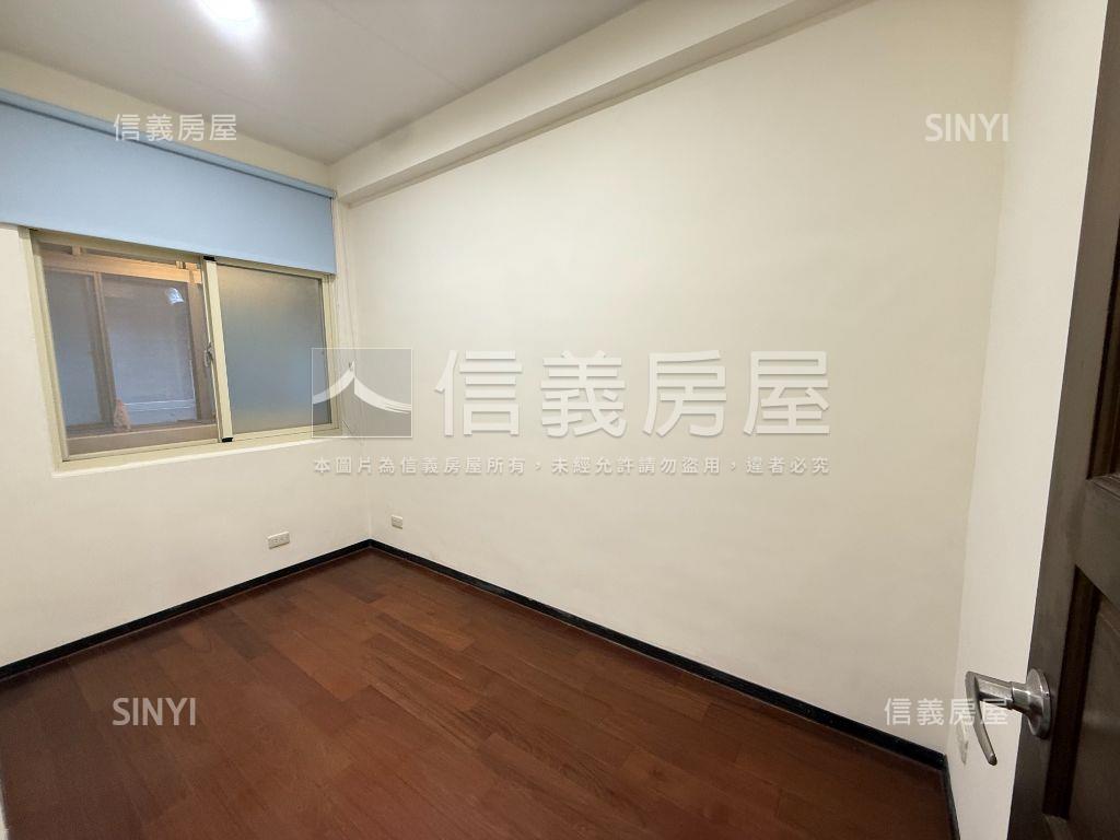 崇光經典美三房房屋室內格局與周邊環境