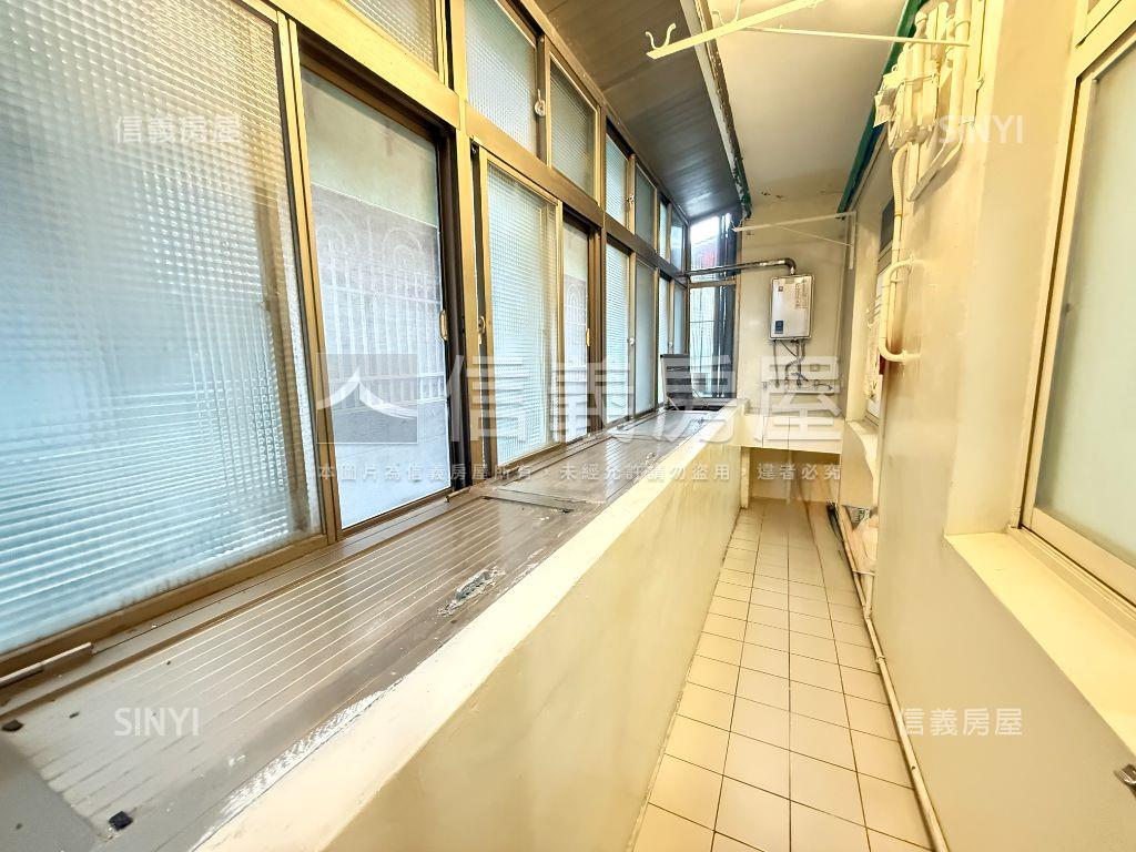 崇光經典美三房房屋室內格局與周邊環境