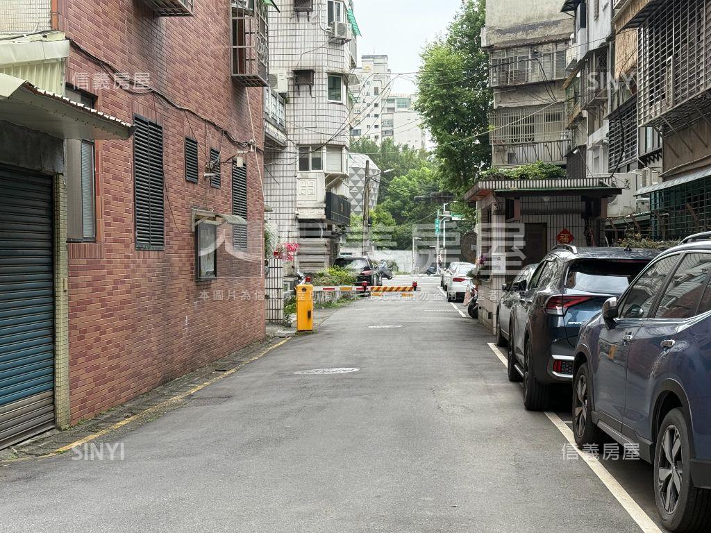崇光經典美三房房屋室內格局與周邊環境