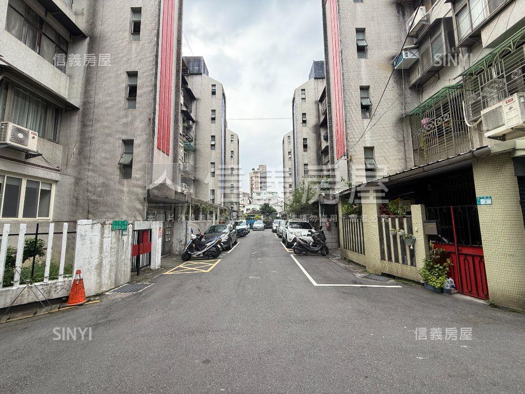 崇光經典美三房房屋室內格局與周邊環境