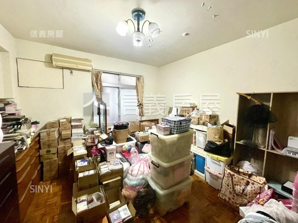 巷口麥當勞★好方正公寓房屋室內格局與周邊環境